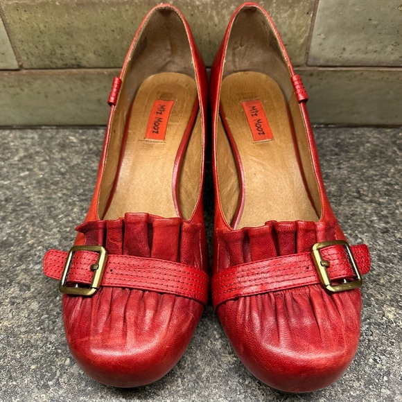 Miz Mooz Red Leather Shoes - Picture 4 of 13